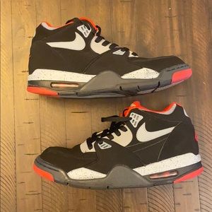 Nike Air Flight 89 “Bred” Size 8